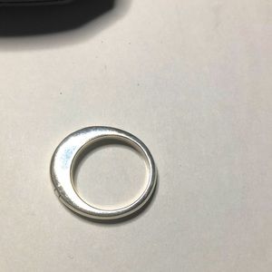 Vintage sterling silver 925 oval band/pinky ring size 4.25